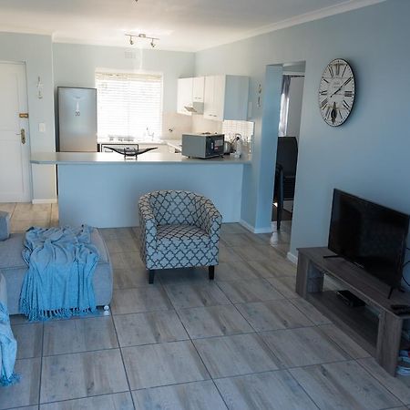 Whale View Self Catering Apartment Hermanus Zewnętrze zdjęcie