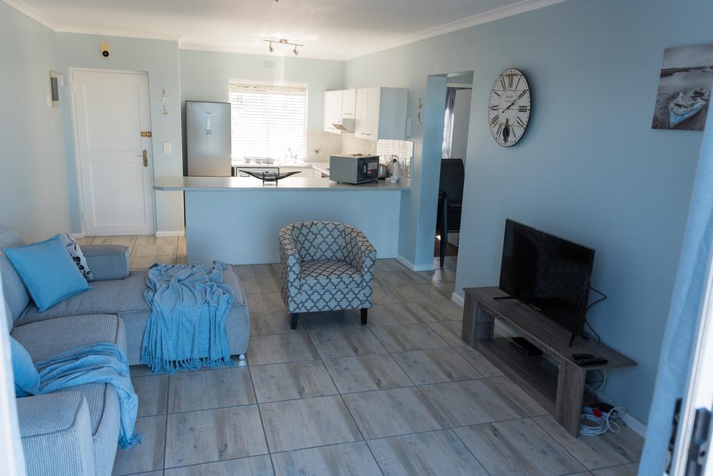Whale View Self Catering Apartment Hermanus Zewnętrze zdjęcie